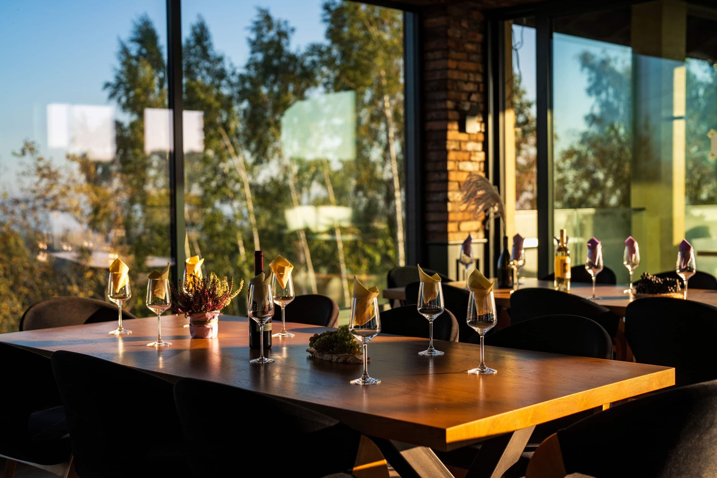 Sala restauracji Winnica Libiąż